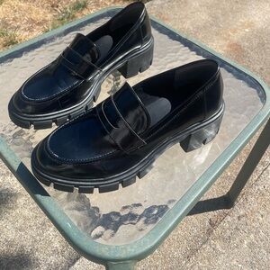 Crown Black Leather Slip-On Loafers with Polished Finish